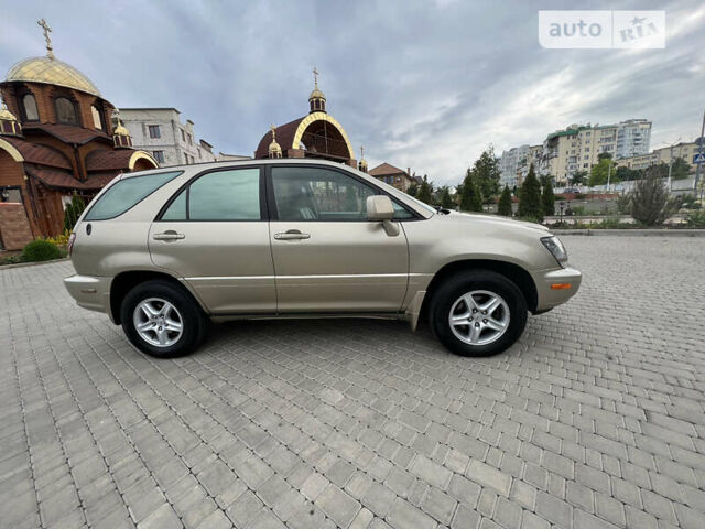 Лексус РХ, об'ємом двигуна 3 л та пробігом 297 тис. км за 5800 $, фото 5 на Automoto.ua