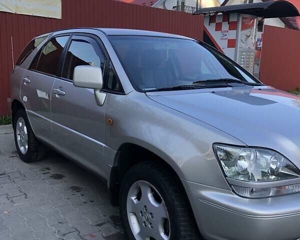 Лексус РХ, объемом двигателя 3 л и пробегом 306 тыс. км за 7000 $, фото 3 на Automoto.ua