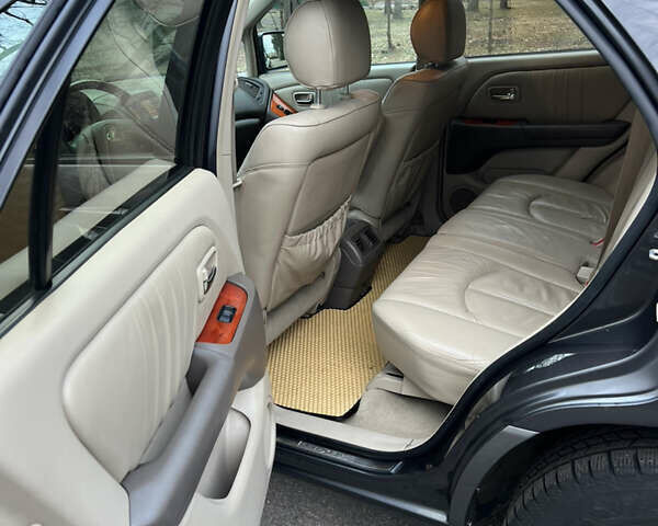 Лексус РХ, объемом двигателя 3 л и пробегом 288 тыс. км за 6500 $, фото 35 на Automoto.ua