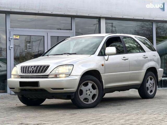 Лексус РХ, объемом двигателя 0 л и пробегом 285 тыс. км за 6900 $, фото 1 на Automoto.ua