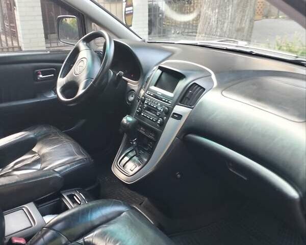 Лексус РХ, объемом двигателя 3 л и пробегом 380 тыс. км за 6800 $, фото 5 на Automoto.ua