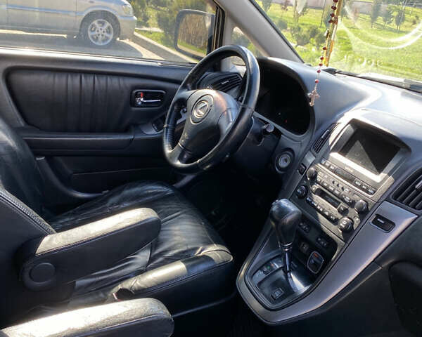 Лексус РХ, объемом двигателя 3 л и пробегом 298 тыс. км за 6500 $, фото 24 на Automoto.ua