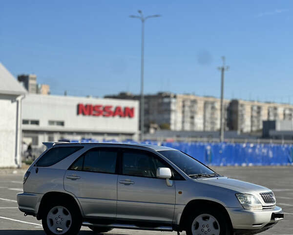 Лексус РХ, объемом двигателя 3 л и пробегом 300 тыс. км за 7000 $, фото 3 на Automoto.ua