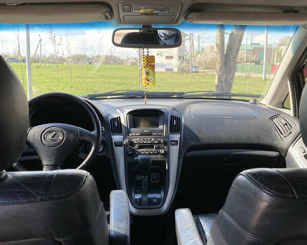 Лексус РХ, объемом двигателя 3 л и пробегом 298 тыс. км за 6500 $, фото 21 на Automoto.ua