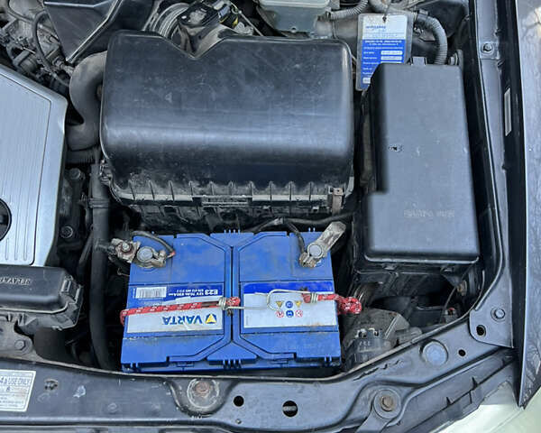 Лексус РХ, объемом двигателя 3 л и пробегом 288 тыс. км за 6500 $, фото 16 на Automoto.ua