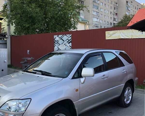 Лексус РХ, объемом двигателя 3 л и пробегом 306 тыс. км за 7000 $, фото 5 на Automoto.ua