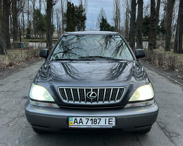 Лексус РХ, объемом двигателя 3 л и пробегом 288 тыс. км за 6500 $, фото 47 на Automoto.ua
