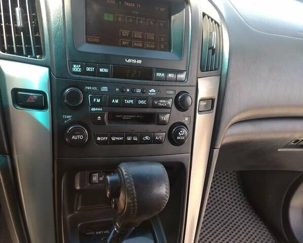 Лексус РХ, объемом двигателя 3 л и пробегом 324 тыс. км за 8500 $, фото 11 на Automoto.ua