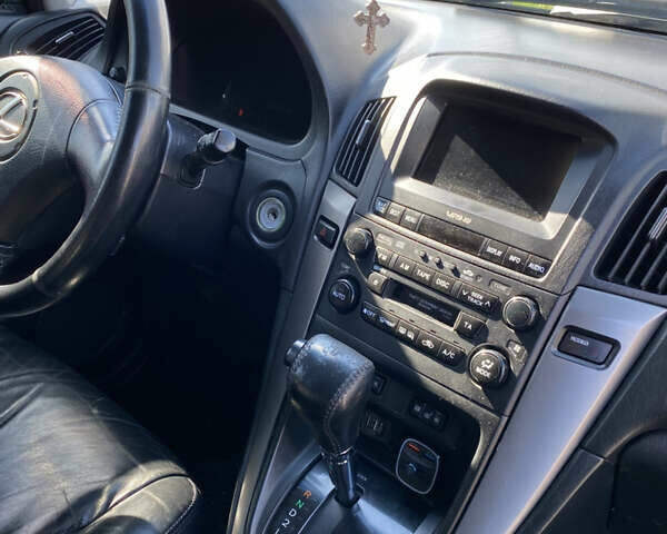 Лексус РХ, объемом двигателя 3 л и пробегом 298 тыс. км за 6500 $, фото 25 на Automoto.ua