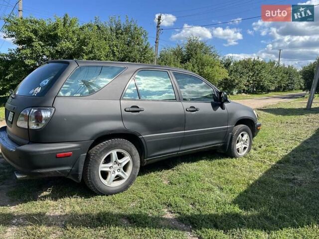 Лексус РХ, объемом двигателя 0 л и пробегом 300 тыс. км за 4000 $, фото 1 на Automoto.ua