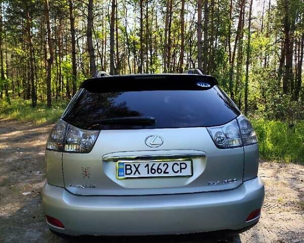 Лексус РХ, объемом двигателя 3 л и пробегом 260 тыс. км за 10000 $, фото 3 на Automoto.ua