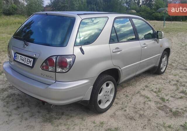 Лексус РХ, объемом двигателя 3 л и пробегом 289 тыс. км за 6900 $, фото 3 на Automoto.ua