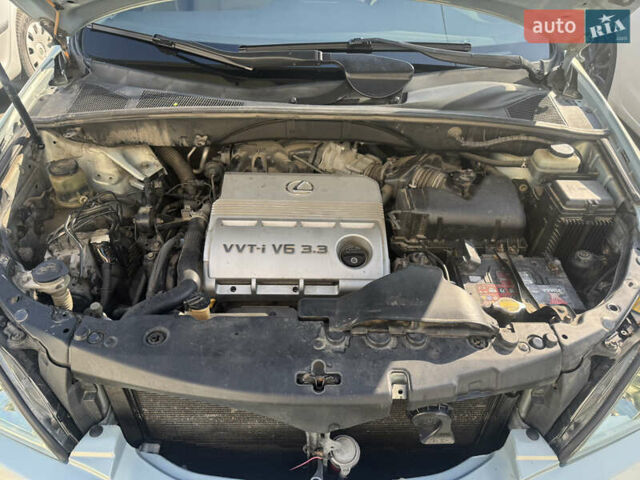 Лексус РХ, объемом двигателя 3.3 л и пробегом 313 тыс. км за 9999 $, фото 15 на Automoto.ua