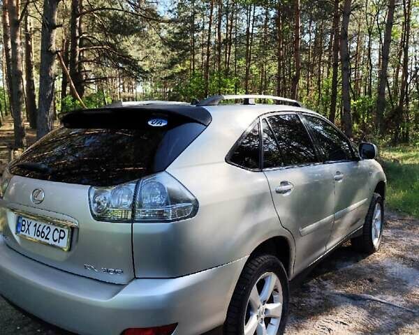 Лексус РХ, объемом двигателя 3 л и пробегом 260 тыс. км за 10000 $, фото 4 на Automoto.ua