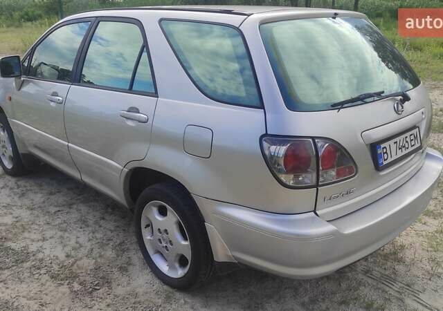 Лексус РХ, объемом двигателя 3 л и пробегом 289 тыс. км за 6900 $, фото 2 на Automoto.ua