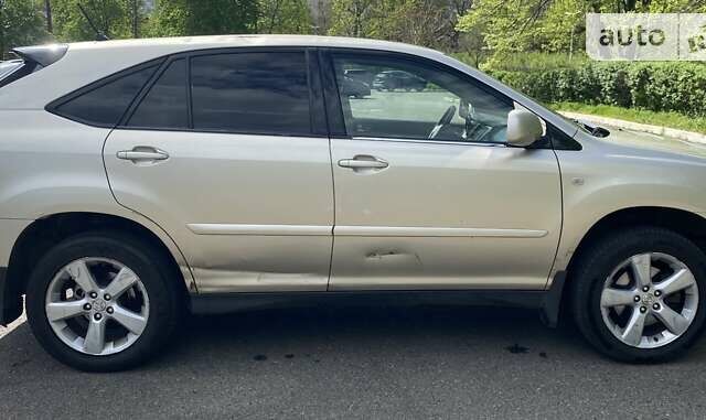 Лексус РХ, объемом двигателя 3 л и пробегом 230 тыс. км за 7600 $, фото 9 на Automoto.ua