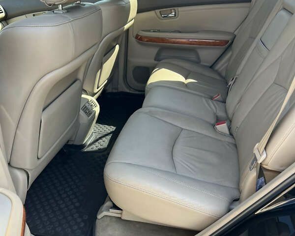 Лексус РХ, объемом двигателя 3 л и пробегом 231 тыс. км за 9990 $, фото 18 на Automoto.ua
