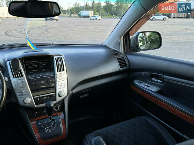 Лексус РХ, объемом двигателя 3 л и пробегом 172 тыс. км за 10500 $, фото 21 на Automoto.ua