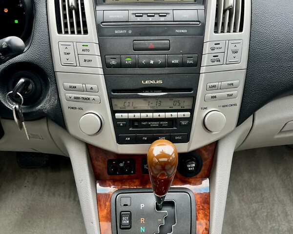 Лексус РХ, объемом двигателя 3.3 л и пробегом 264 тыс. км за 7900 $, фото 15 на Automoto.ua