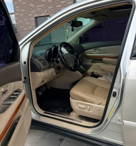 Лексус РХ, объемом двигателя 3.3 л и пробегом 310 тыс. км за 6999 $, фото 6 на Automoto.ua