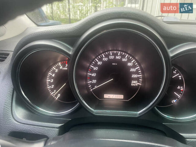 Лексус РХ 2004 в Киеве на Automoto.ua Лексус РХ, объемом двигателя 3 л и пробегом 239 тыс. км за 12500 $, фото 19 на Automoto.ua