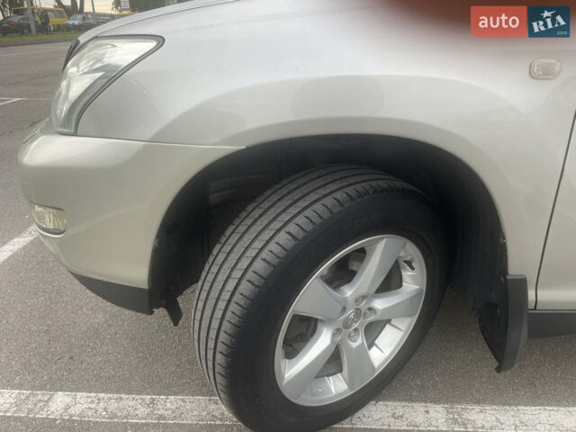 Лексус РХ, об'ємом двигуна 3 л та пробігом 239 тис. км за 12500 $, фото 18 на Automoto.ua