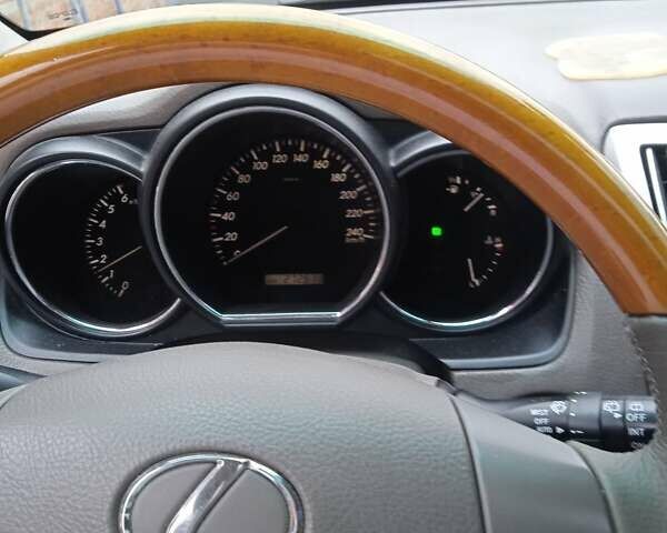 Лексус РХ, объемом двигателя 3 л и пробегом 272 тыс. км за 8800 $, фото 10 на Automoto.ua