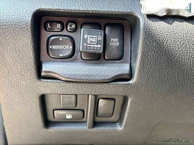 Лексус РХ, объемом двигателя 0 л и пробегом 261 тыс. км за 8700 $, фото 15 на Automoto.ua
