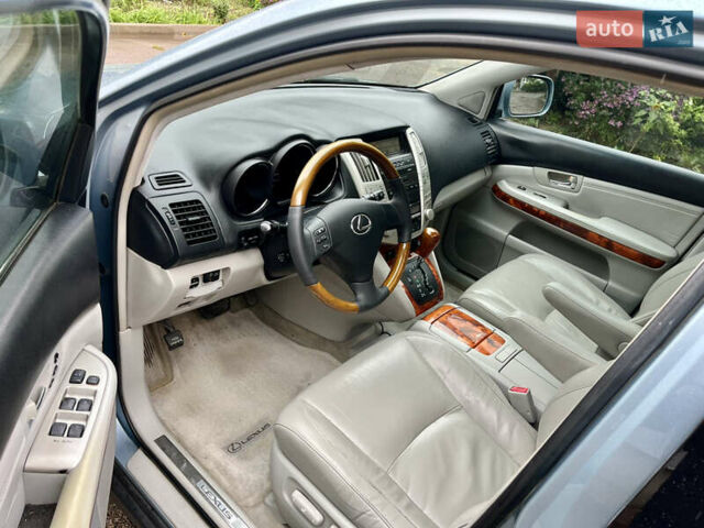 Лексус РХ, объемом двигателя 3.3 л и пробегом 264 тыс. км за 7900 $, фото 13 на Automoto.ua