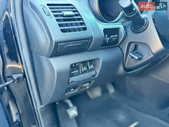 Лексус РХ, об'ємом двигуна 3.3 л та пробігом 273 тис. км за 8300 $, фото 57 на Automoto.ua