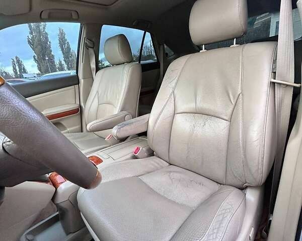Лексус РХ, объемом двигателя 3.3 л и пробегом 388 тыс. км за 9700 $, фото 13 на Automoto.ua