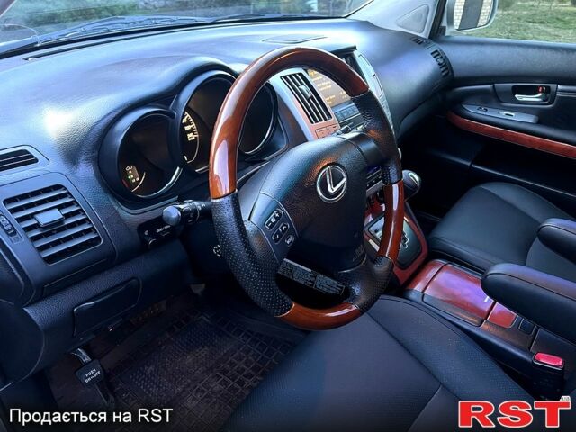 Лексус РХ, объемом двигателя 3 л и пробегом 260 тыс. км за 10500 $, фото 11 на Automoto.ua