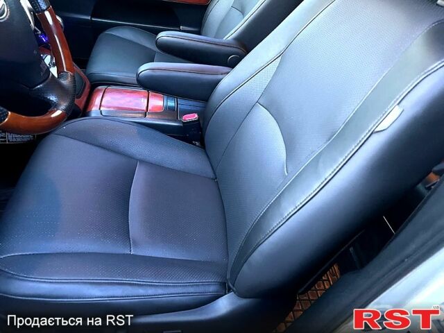 Лексус РХ, объемом двигателя 3 л и пробегом 260 тыс. км за 10500 $, фото 12 на Automoto.ua