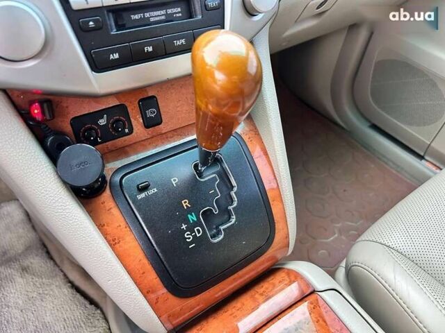 Лексус РХ, объемом двигателя 3.3 л и пробегом 388 тыс. км за 9700 $, фото 24 на Automoto.ua