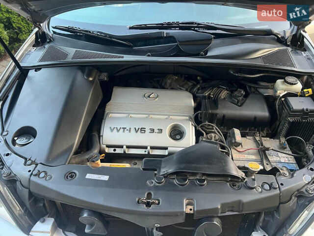 Лексус РХ, объемом двигателя 3.3 л и пробегом 173 тыс. км за 9300 $, фото 14 на Automoto.ua