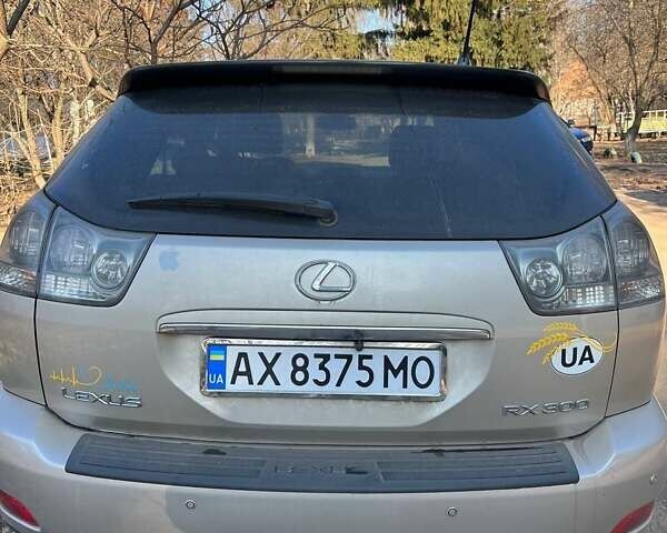 Лексус РХ, об'ємом двигуна 3 л та пробігом 250 тис. км за 9700 $, фото 5 на Automoto.ua