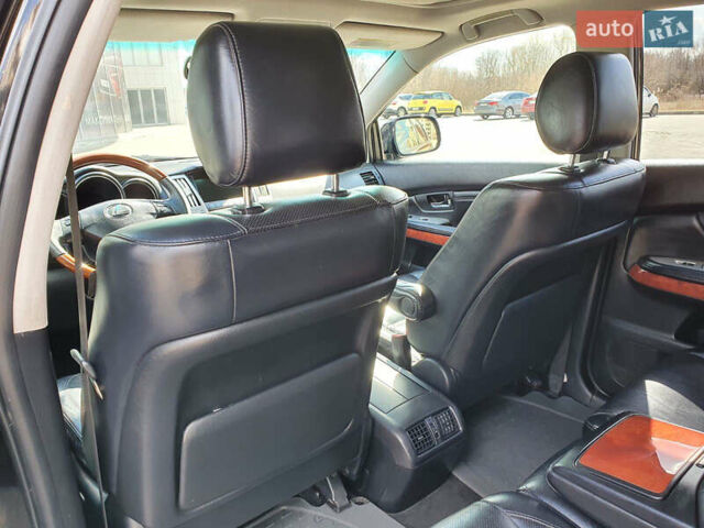 Лексус РХ, объемом двигателя 3 л и пробегом 350 тыс. км за 11500 $, фото 1 на Automoto.ua