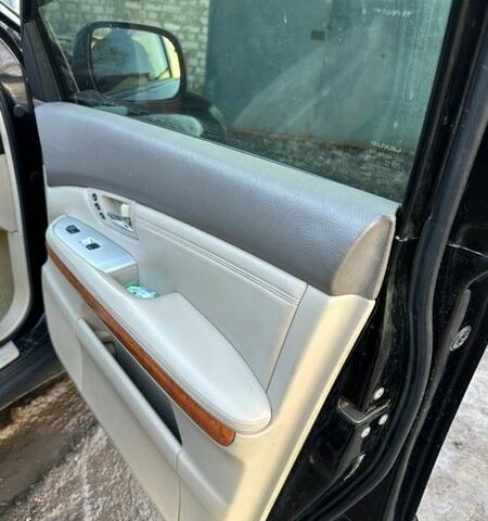 Лексус РХ, об'ємом двигуна 3.31 л та пробігом 302 тис. км за 9100 $, фото 23 на Automoto.ua