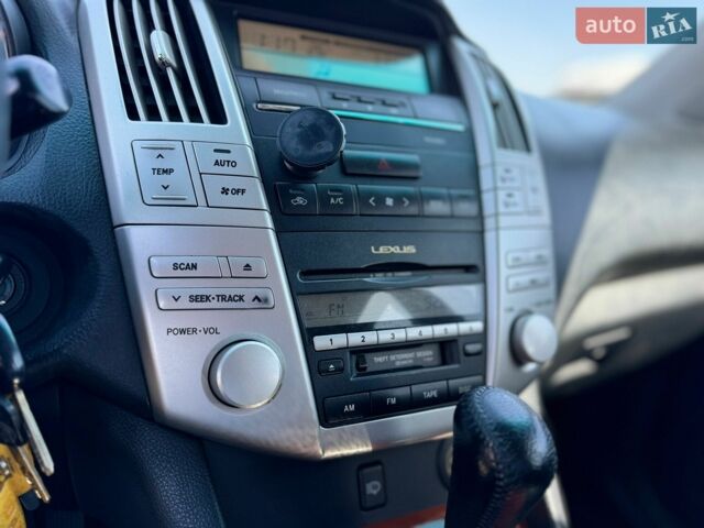 Лексус РХ, об'ємом двигуна 3.3 л та пробігом 273 тис. км за 8300 $, фото 61 на Automoto.ua