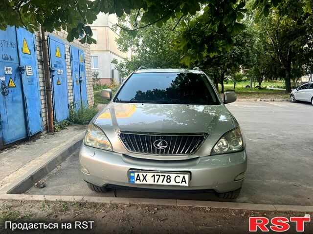 Лексус РХ, объемом двигателя 3 л и пробегом 260 тыс. км за 10500 $, фото 1 на Automoto.ua