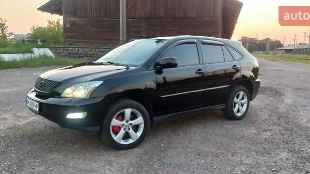 Лексус РХ, объемом двигателя 3.5 л и пробегом 300 тыс. км за 10000 $, фото 4 на Automoto.ua