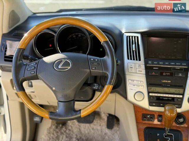 Лексус РХ 2006 в Одессе на Automoto.ua Лексус РХ, объемом двигателя 3.31 л и пробегом 184 тыс. км за 12500 $, фото 20 на Automoto.ua