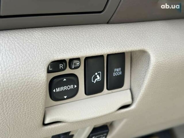 Лексус РХ, объемом двигателя 3.5 л и пробегом 290 тыс. км за 9590 $, фото 15 на Automoto.ua