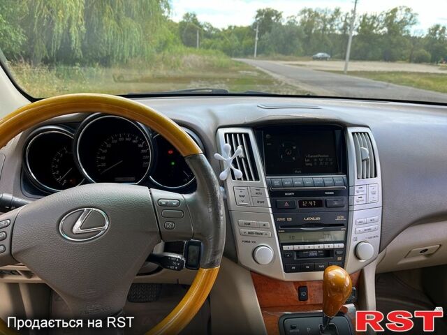 Лексус РХ, об'ємом двигуна 3.5 л та пробігом 198 тис. км за 10499 $, фото 6 на Automoto.ua