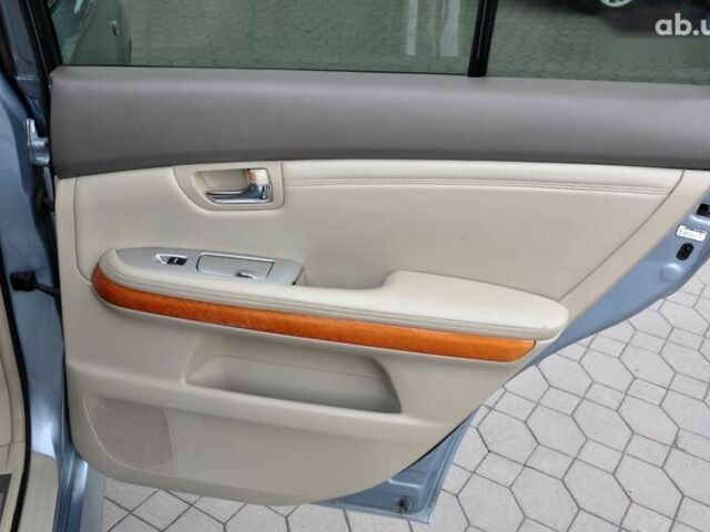 Лексус РХ, об'ємом двигуна 0 л та пробігом 270 тис. км за 8800 $, фото 23 на Automoto.ua