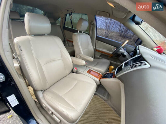 Лексус РХ, объемом двигателя 3.46 л и пробегом 330 тыс. км за 9999 $, фото 13 на Automoto.ua
