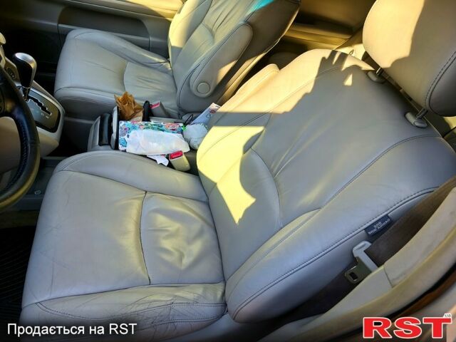 Лексус РХ, объемом двигателя 3.3 л и пробегом 388 тыс. км за 10000 $, фото 10 на Automoto.ua