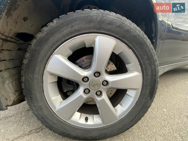 Лексус РХ, объемом двигателя 3.46 л и пробегом 330 тыс. км за 9999 $, фото 16 на Automoto.ua