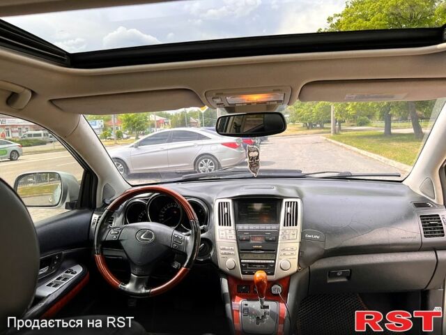 Лексус РХ, объемом двигателя 3 л и пробегом 370 тыс. км за 9300 $, фото 9 на Automoto.ua