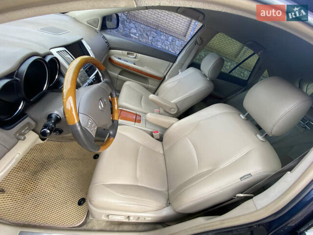 Лексус РХ, объемом двигателя 3.46 л и пробегом 330 тыс. км за 9999 $, фото 11 на Automoto.ua